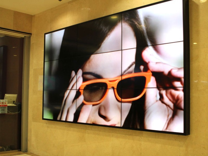 Video wall in Mall